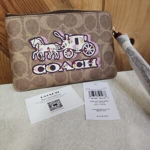 Coach Corner Zip Wristlet IM/Tan/ Black Cherry CX589 Horse & Carriage Sig NWT